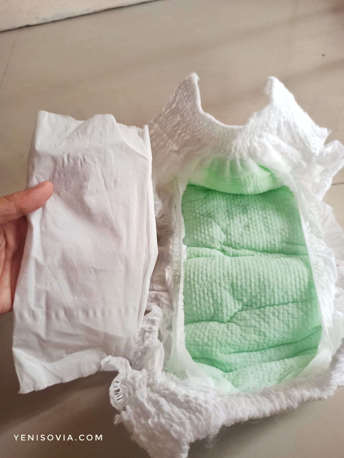 Pengalamanku Mengatasi ruam Popok pada Anak. Yuk Konsultasikan ke Ahlinya MAKUKU SAP Diapers Slim mempunyai daya serap tinggi bisa mencegah ruam popok
